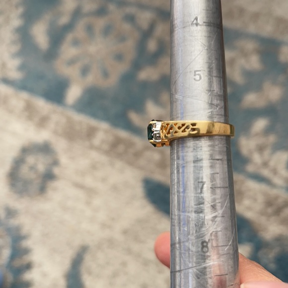 14K gold electroplated emerald green ring - Picture 10 of 10